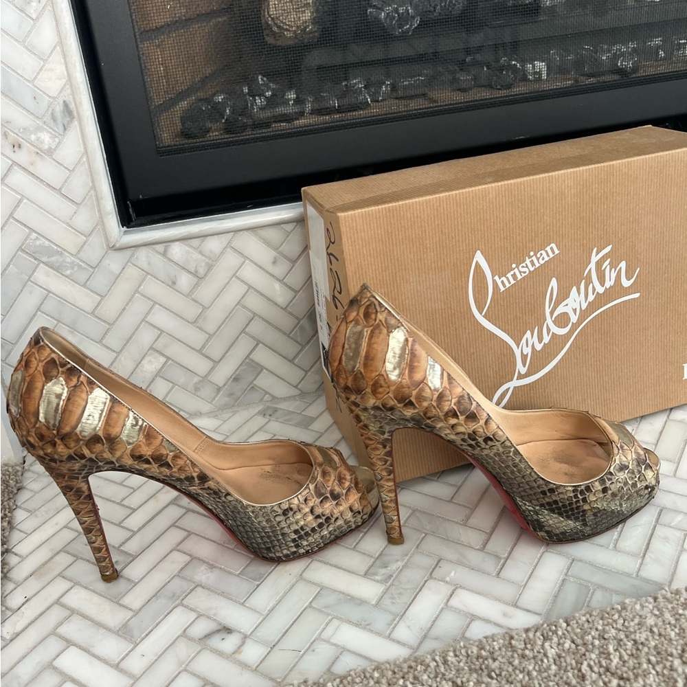 Christian Louboutin very prive 120 python pumps- size 36.5 - Picture 5 of 16